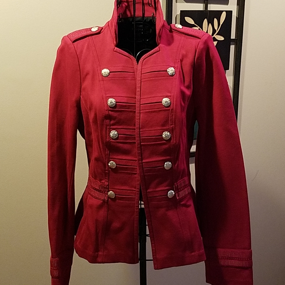 White house House market red jacket